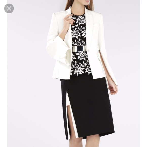 BCBGMaxAzria Jackets & Blazers - BCBG OFF WHITE/WHITE MAXWELL BLAZER